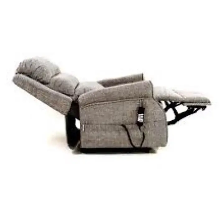 Rise and Recline Chairs & Beds